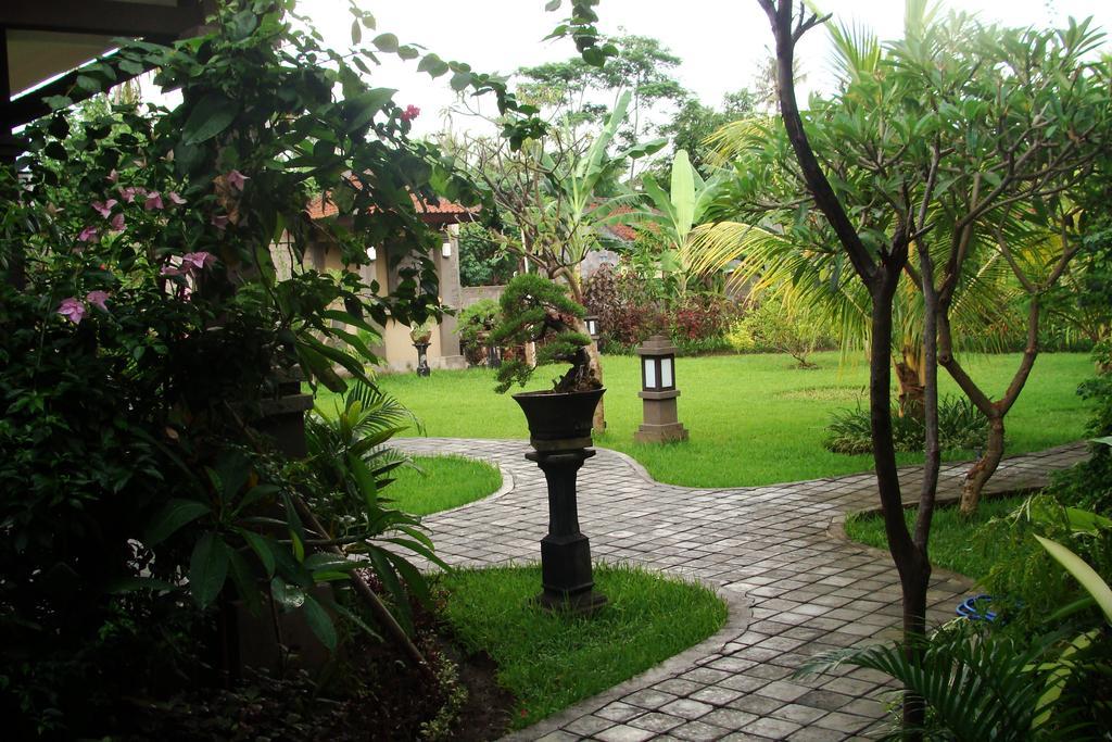 Doubleyou Homestay Pemuteran ภายนอก รูปภาพ