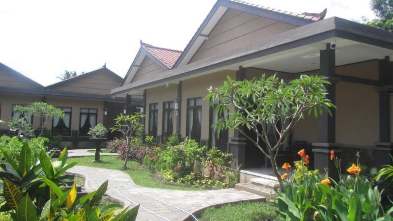 Doubleyou Homestay Pemuteran ภายนอก รูปภาพ