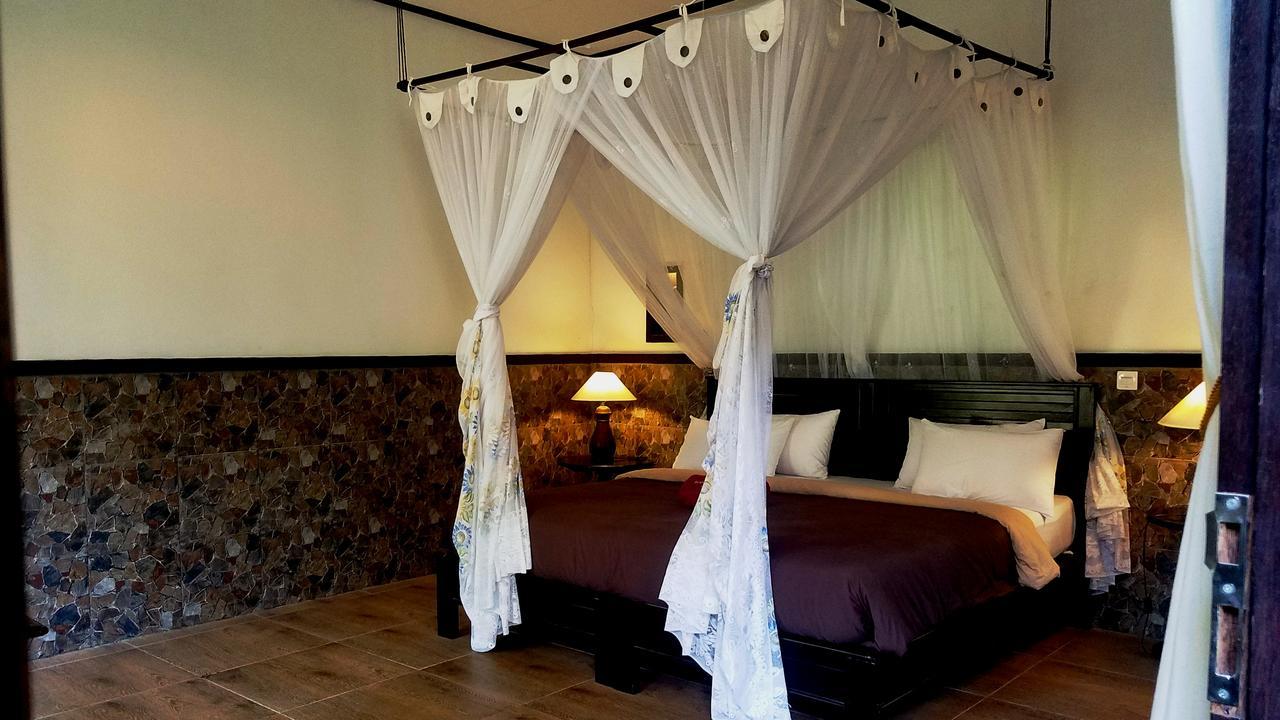 Doubleyou Homestay Pemuteran ภายนอก รูปภาพ